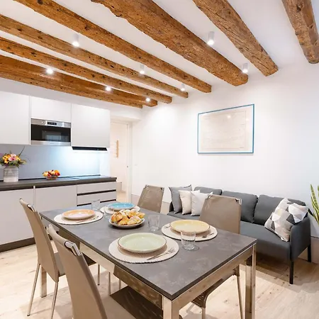 New And Spacious Cannaregio, No Steps, Near Rialto * Venise