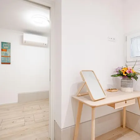 New And Spacious Cannaregio, No Steps, Near Rialto Apartment Venice